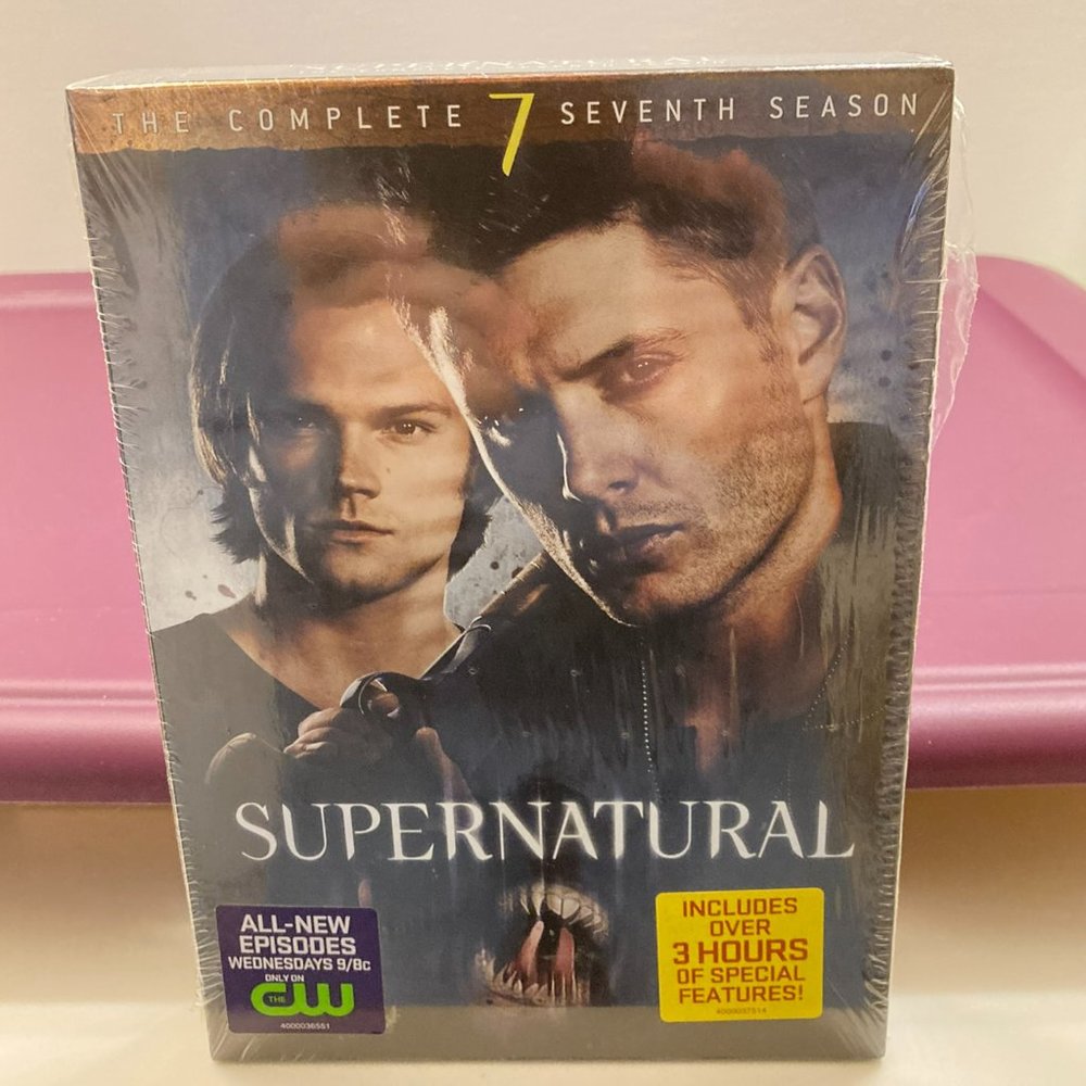 Supernatural TV series on DVD, the complete seventh season.
